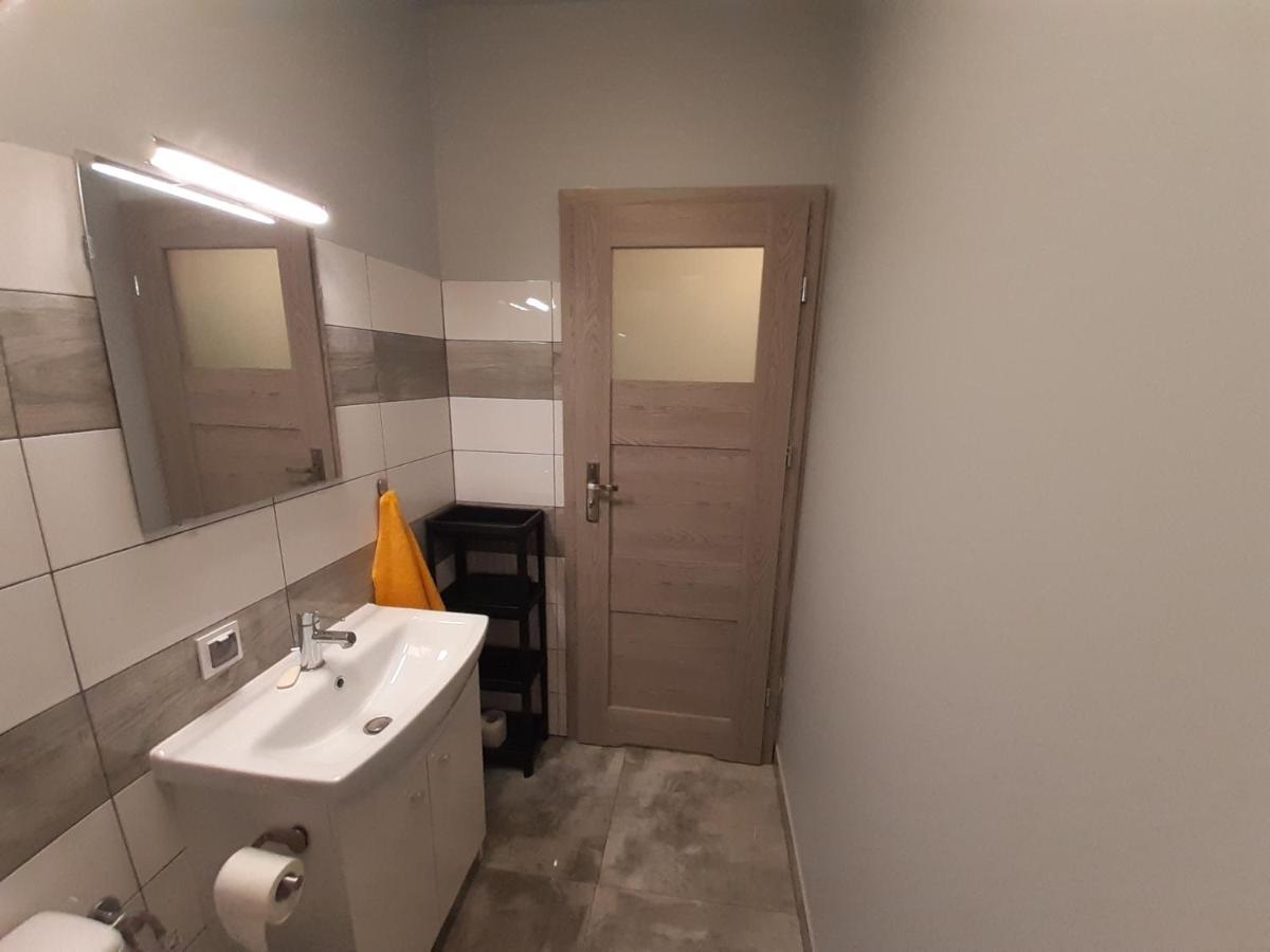 לודז' Apartamenty Lewa מראה חיצוני תמונה